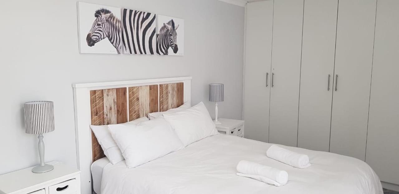 Villa Whales & Waves à Hermanus Extérieur photo