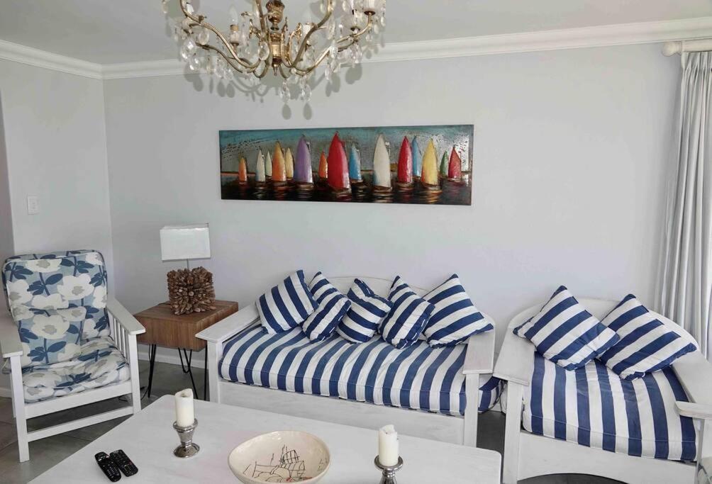 Villa Whales & Waves à Hermanus Extérieur photo